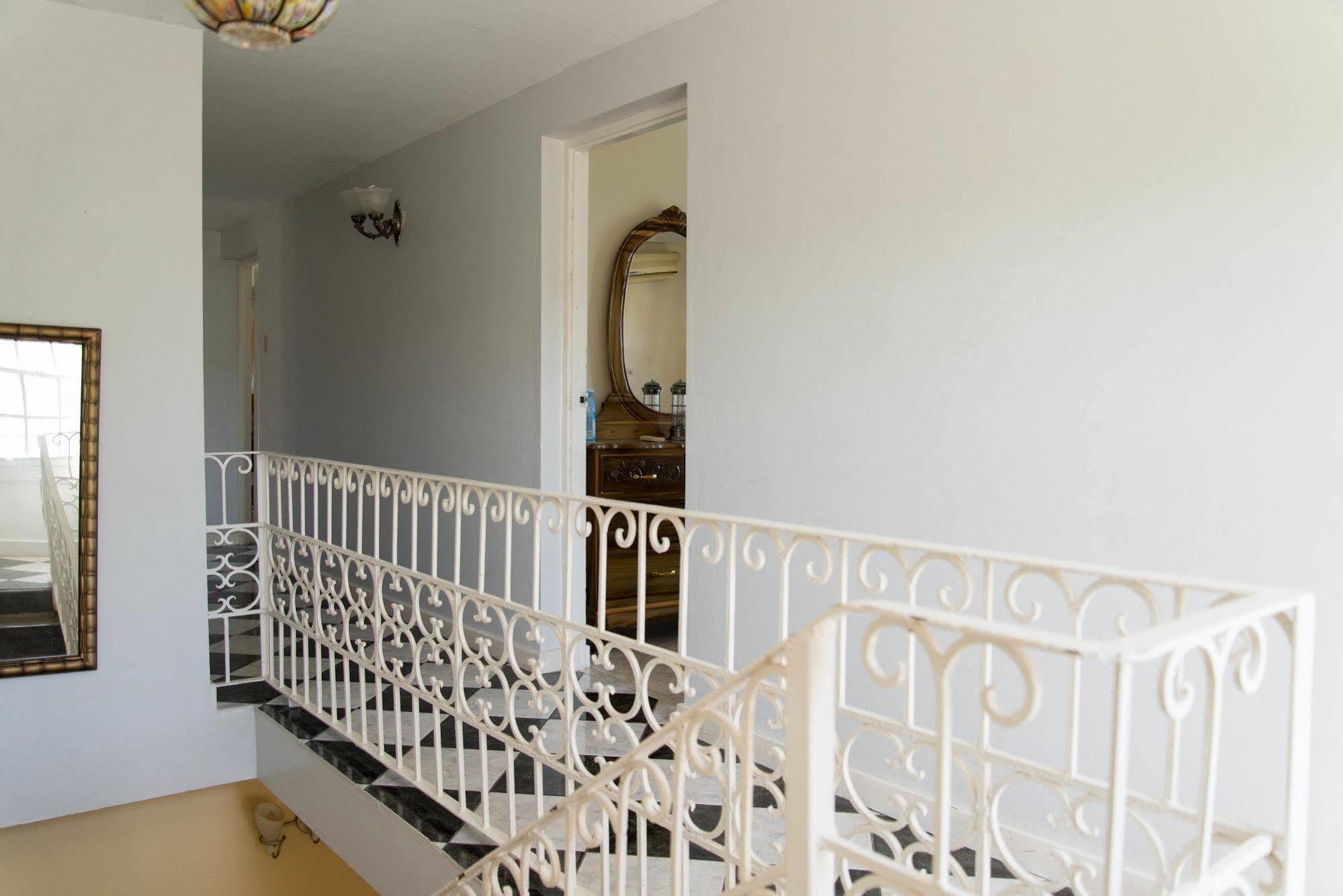 Hatfield South Villa Бухта Монтего Экстерьер фото